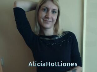 AliciaHotLiones