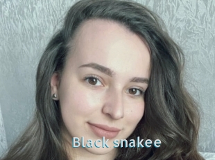 Black_snakee