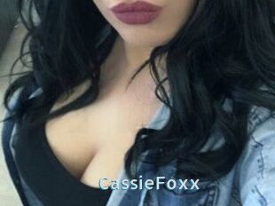 Cassie_Foxx