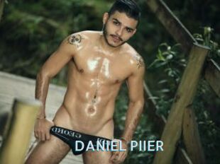 DANIEL_PIIER