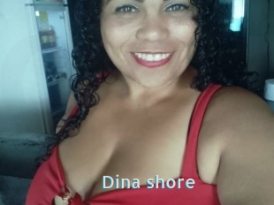 Dina_shore