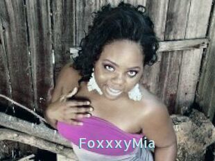 FoxxxyMia