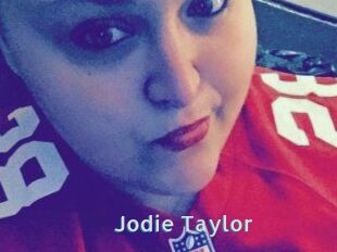 Jodie_Taylor