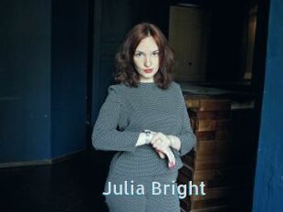 Julia_Bright