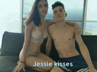 Jessie_kisses