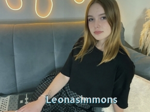 Leonasimmons