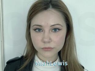 MiahLewis