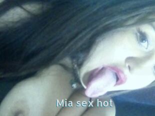 Mia_sex_hot