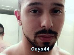 Onyx44