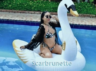 Scarbrunette