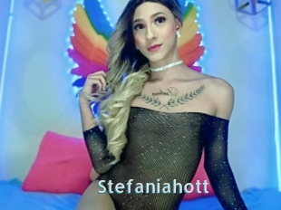 Stefaniahott