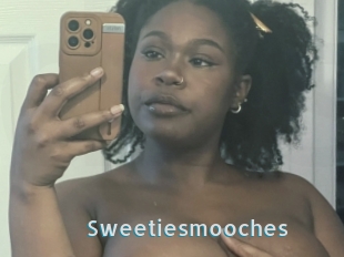 Sweetiesmooches